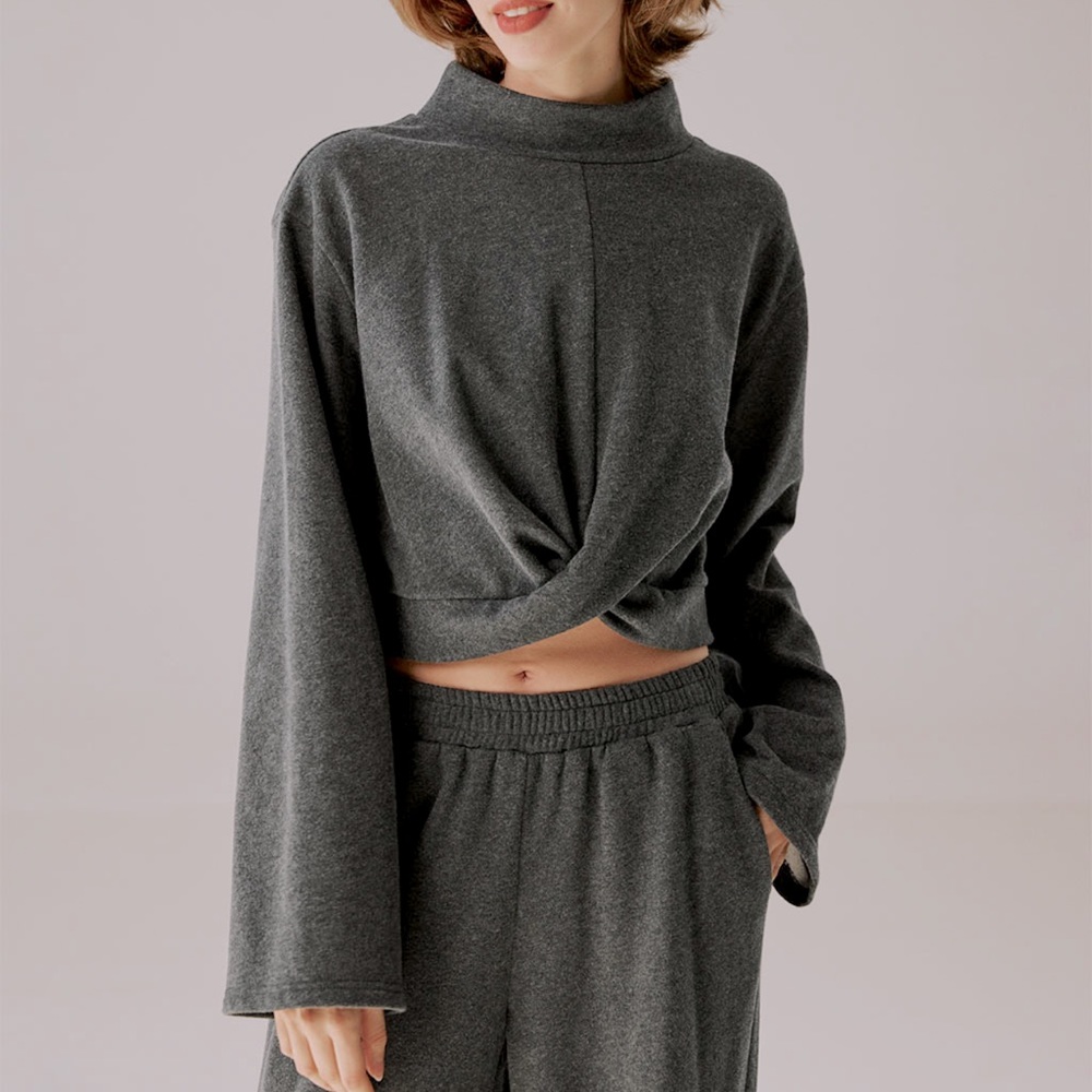 NAP Mock Neck Crop top Small